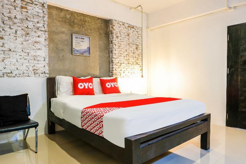 Isleep Guesthouse Chiang Mai Exterior photo